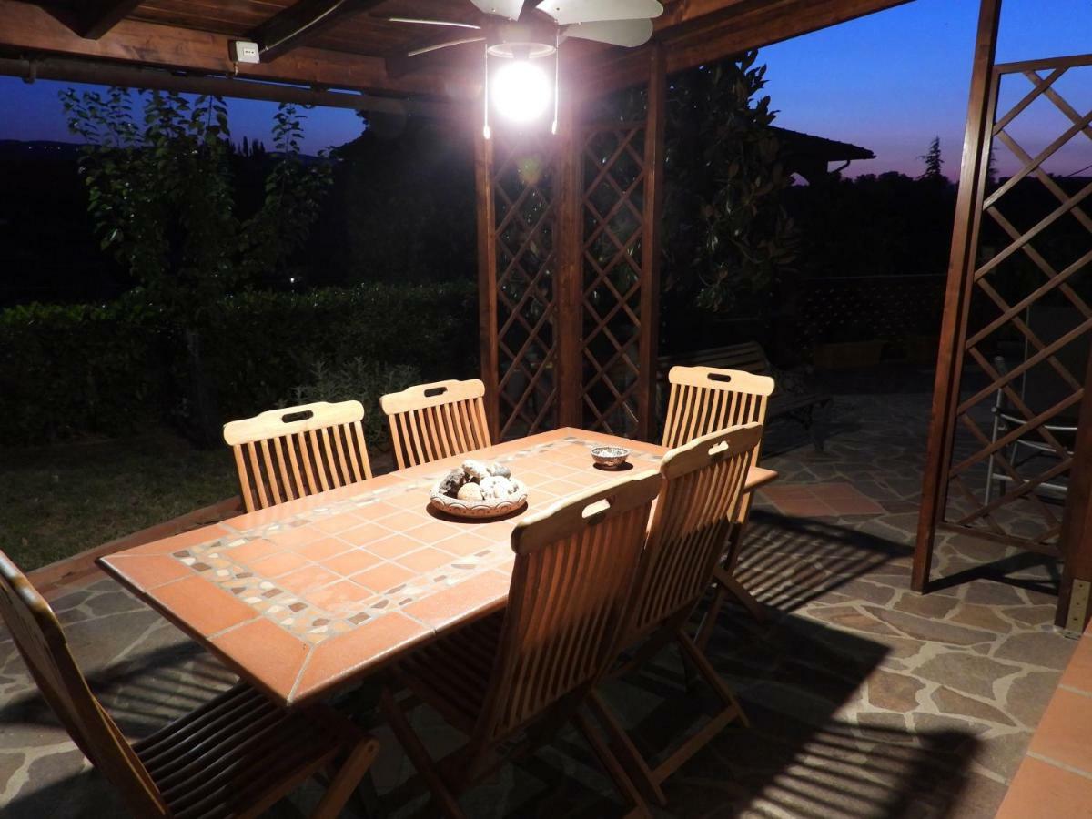 Apartamento Casa Di Angela Torrita di Siena Exterior foto