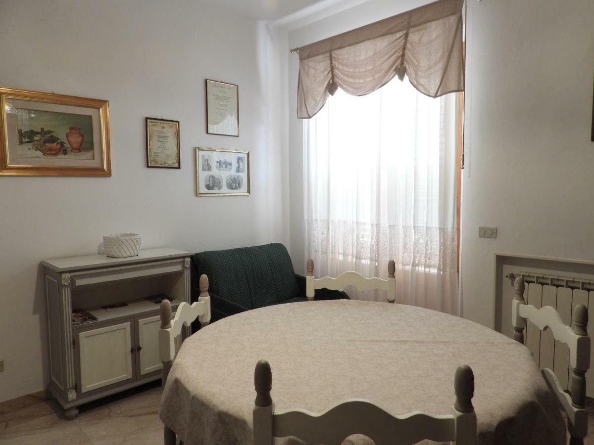 Apartamento Casa Di Angela Torrita di Siena Exterior foto